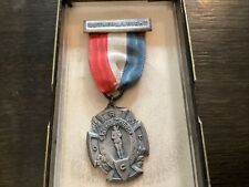Vintage 1942 Chicago Tribune Military Merit Medal Ribbon Pin Named picture