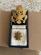 Lot: Army Eagle Insignia; Major Pin: Small Silver Heart; Lot Decorative Keys Etc picture
