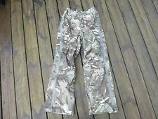 BRITISH ARMY LIGHTWEIGHT HIKING WATERPROOFS WALKING OVER TROUSERS 75/80 MEDIUM picture