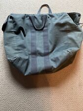 US Military parachute bag, used, excellent shape, green.  picture