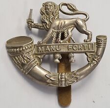 Herefordshire Light Infantry Cap Badge MANU FORTI WM Slider picture
