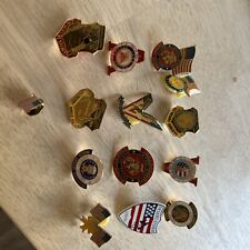 Assorted Desert Storm And Military Pin Backs 14 Pieces. Lot 142 picture