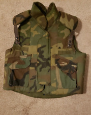 US ARMY BODY ARMOR FRAGMENTATION VEST FLAK JACKET SIZE MED. EASTWIND INDUSTRIES picture