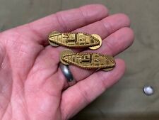 ORIGINAL WWII US ARMY OFFICER EARLY ARMORED TANK DIVISION COLLAR INSIGNIA-PAIR picture