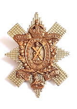 WW1 9th Battalion Glasgow Highlander Light Infantry Cap Badge Bi-Metal Antique picture