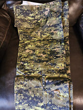 Digital Camo Combat pants - New - Med Reg picture