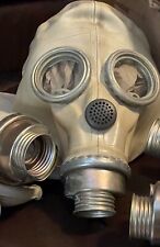 SOVIET ERA POLISH MILITARY MP3 GAS MASK NBC NUCLEAR, BIOLOGICAL, CHEMICAL _ ** picture