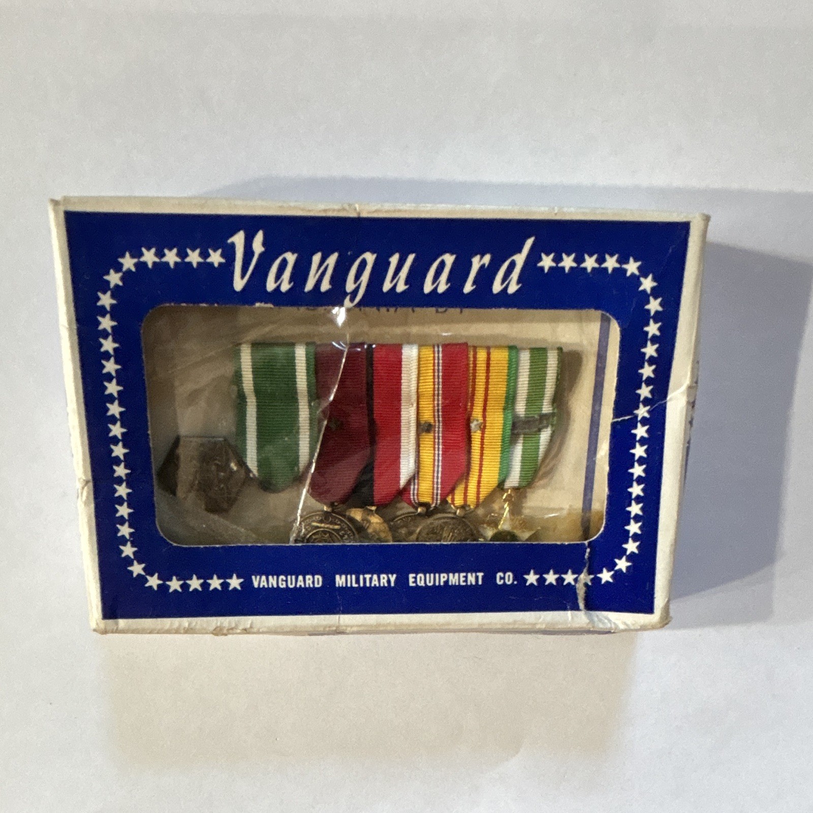 • Vintage Vanguard US Military Mounted Miniature 6-Medal Presentation Box Set