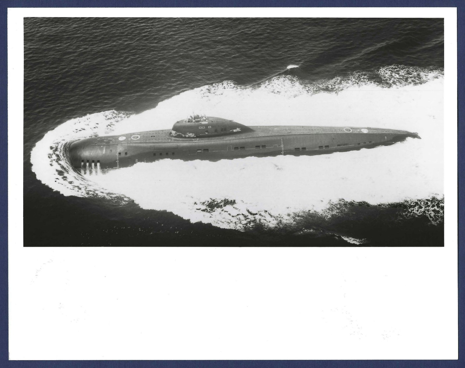 Soviet VICTOR Class Attack Submarine SSN 8x10 Official USN Photo