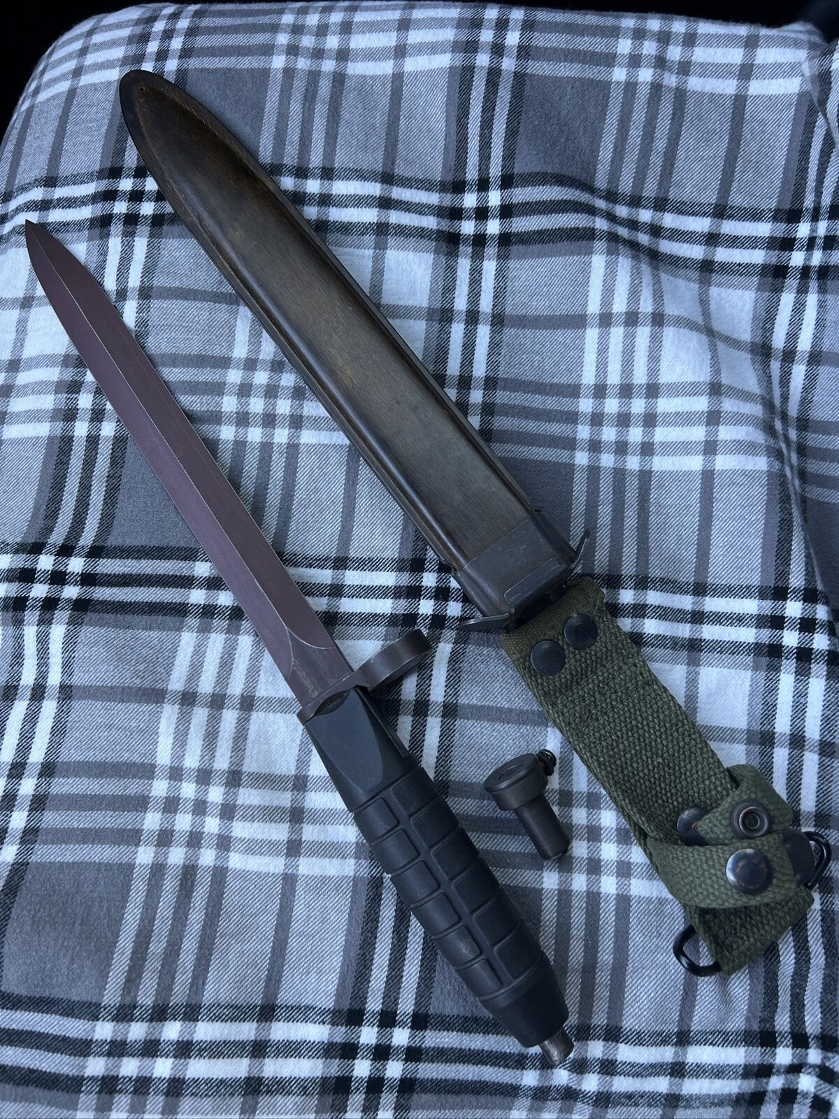 Nice Vintage German Military Dagger Bayonet H&K Wood Sheath Excellent Condition