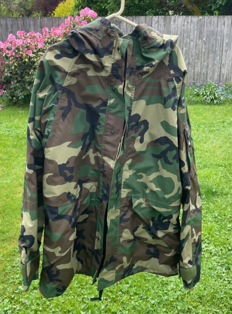US Military GI Gore-Tex Jacket ECWS Cold Weather Woodland Parka Medium Long