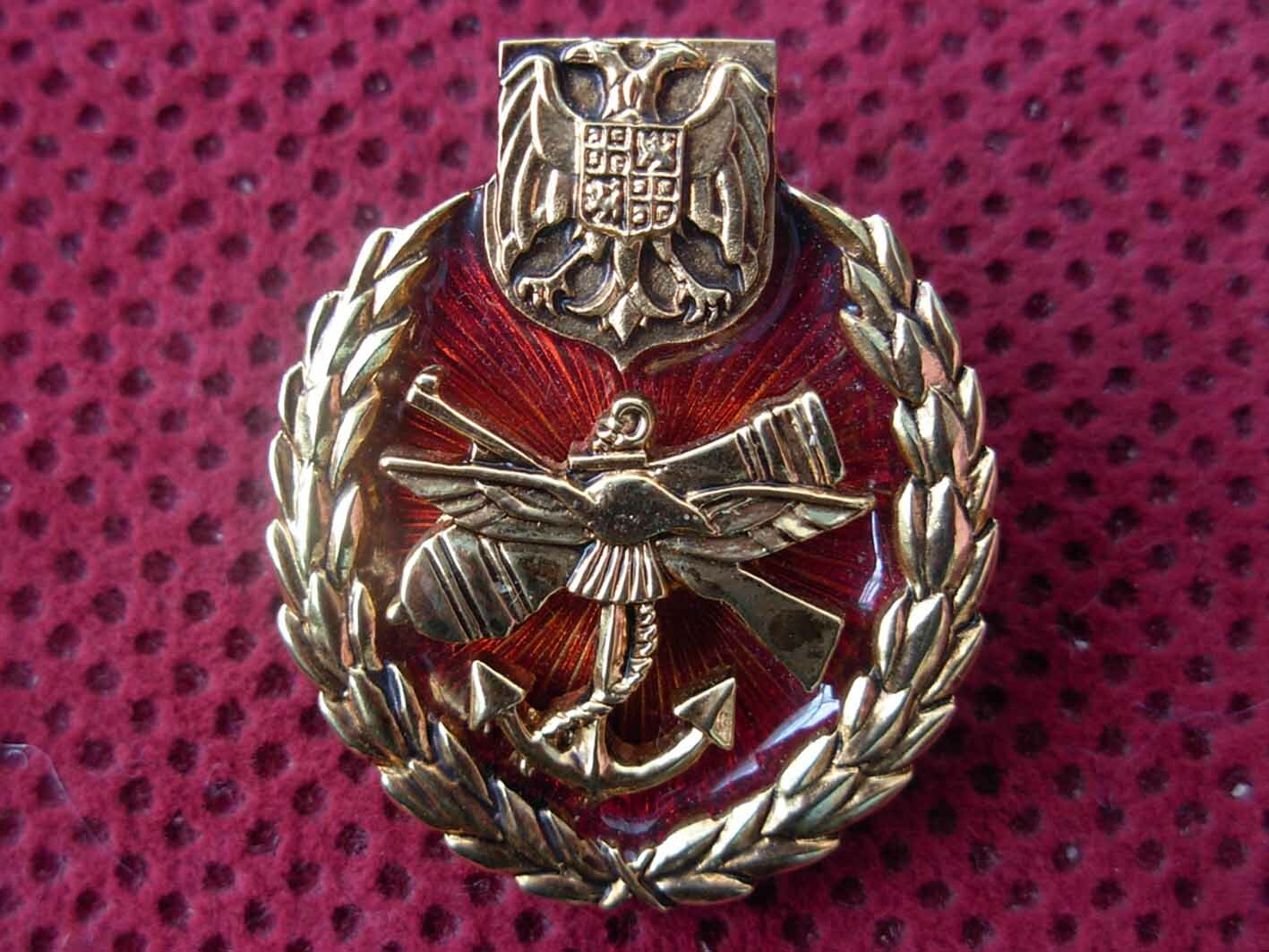 YUGOSLAVIA - NATIONAL SCHOOL of DEFENSE GENERAL STAFF TRAINING BREAST BADGE -RRR