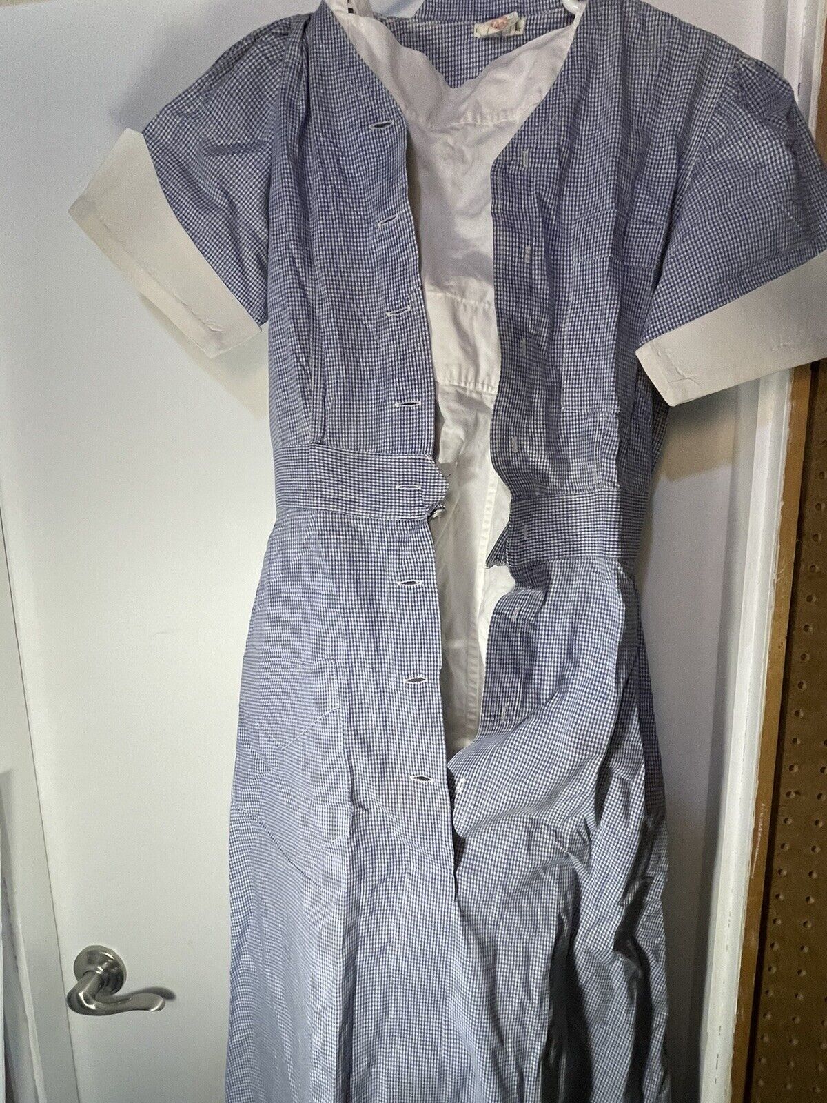 WWII Nurses Uniform 2 pieces original Apron and Cover Shirley Beckemeier 