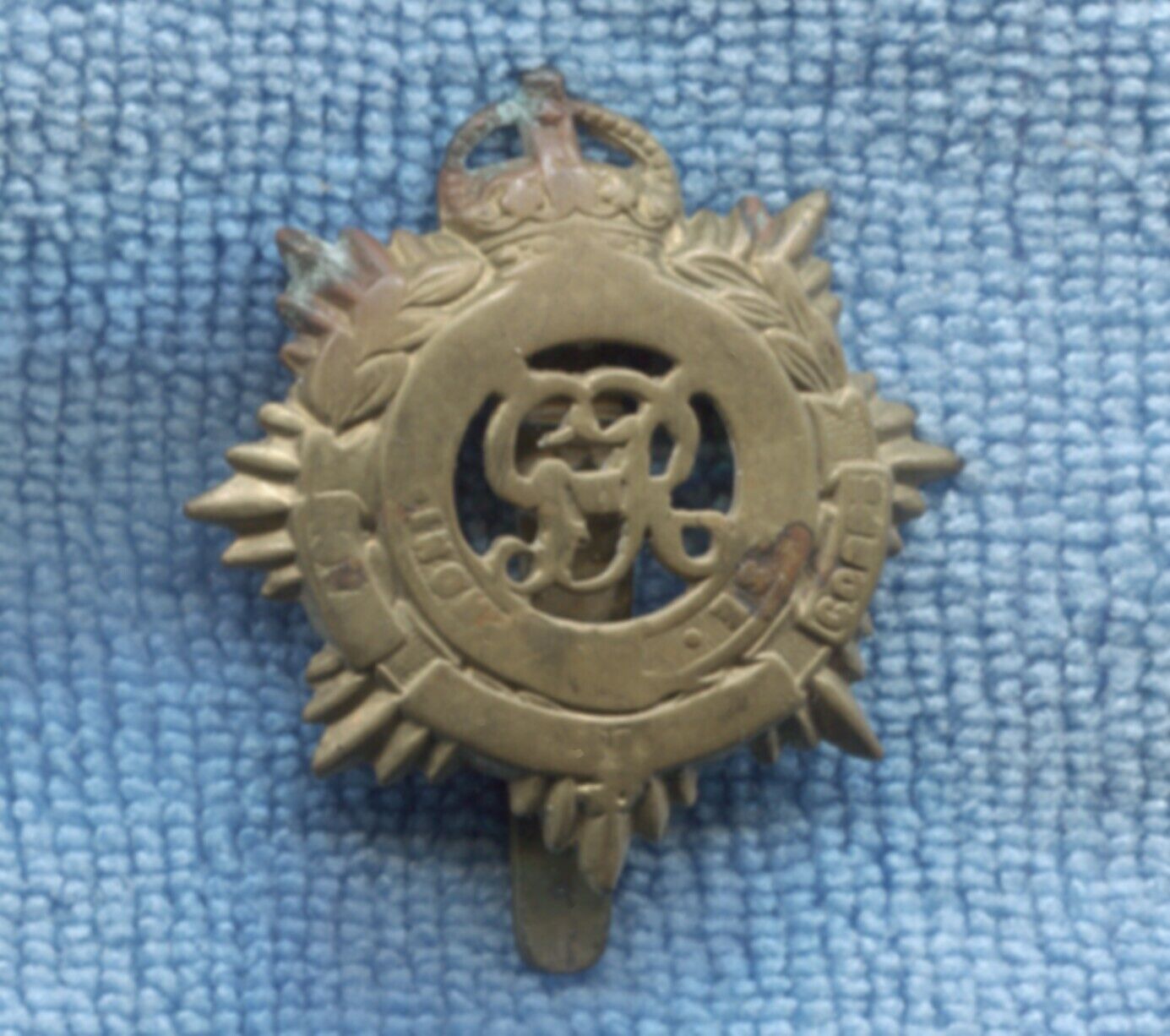  Army Service Corps hat  Badge ??  O-453