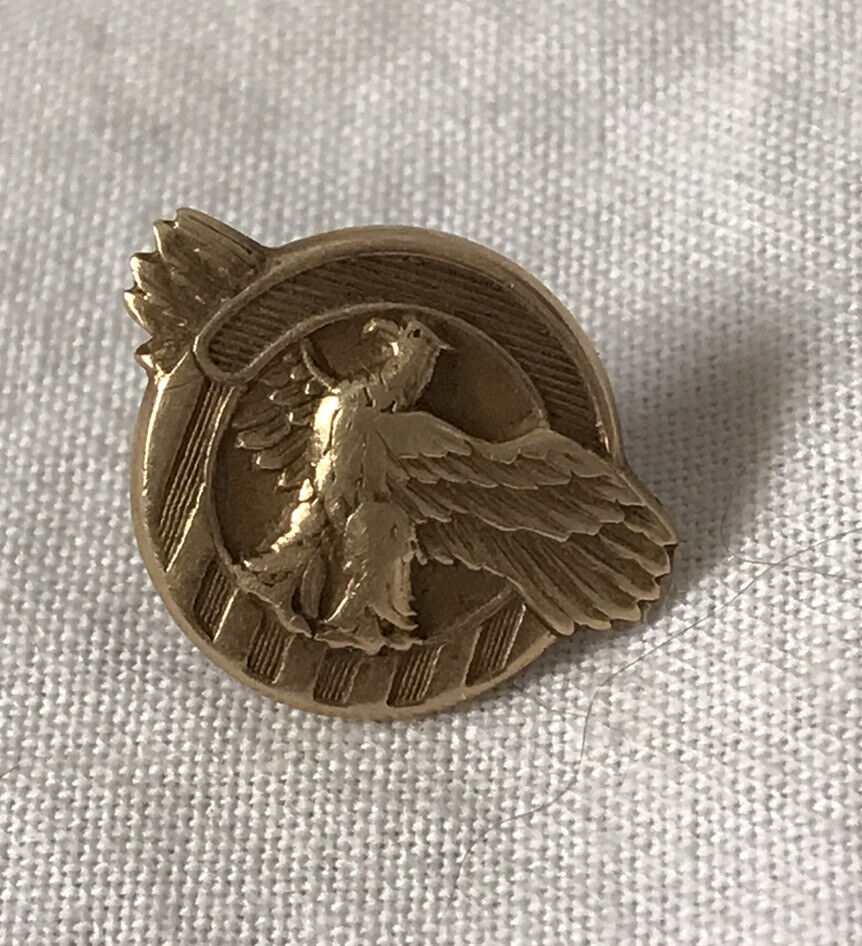 14k Gold WWII Ruptured Duck Honorable Discharge Pin