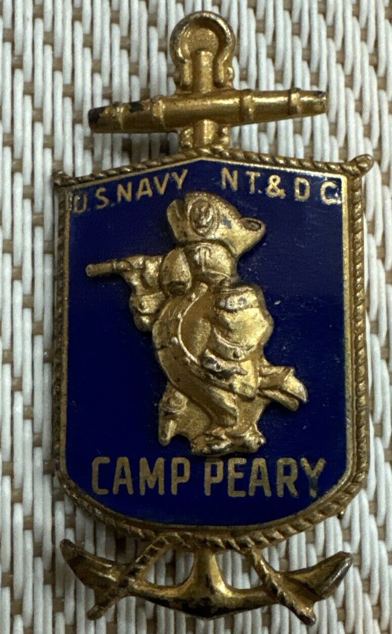 WWII US Navy Camp Perry Ohio Parrot Ad Character Sterling Pin