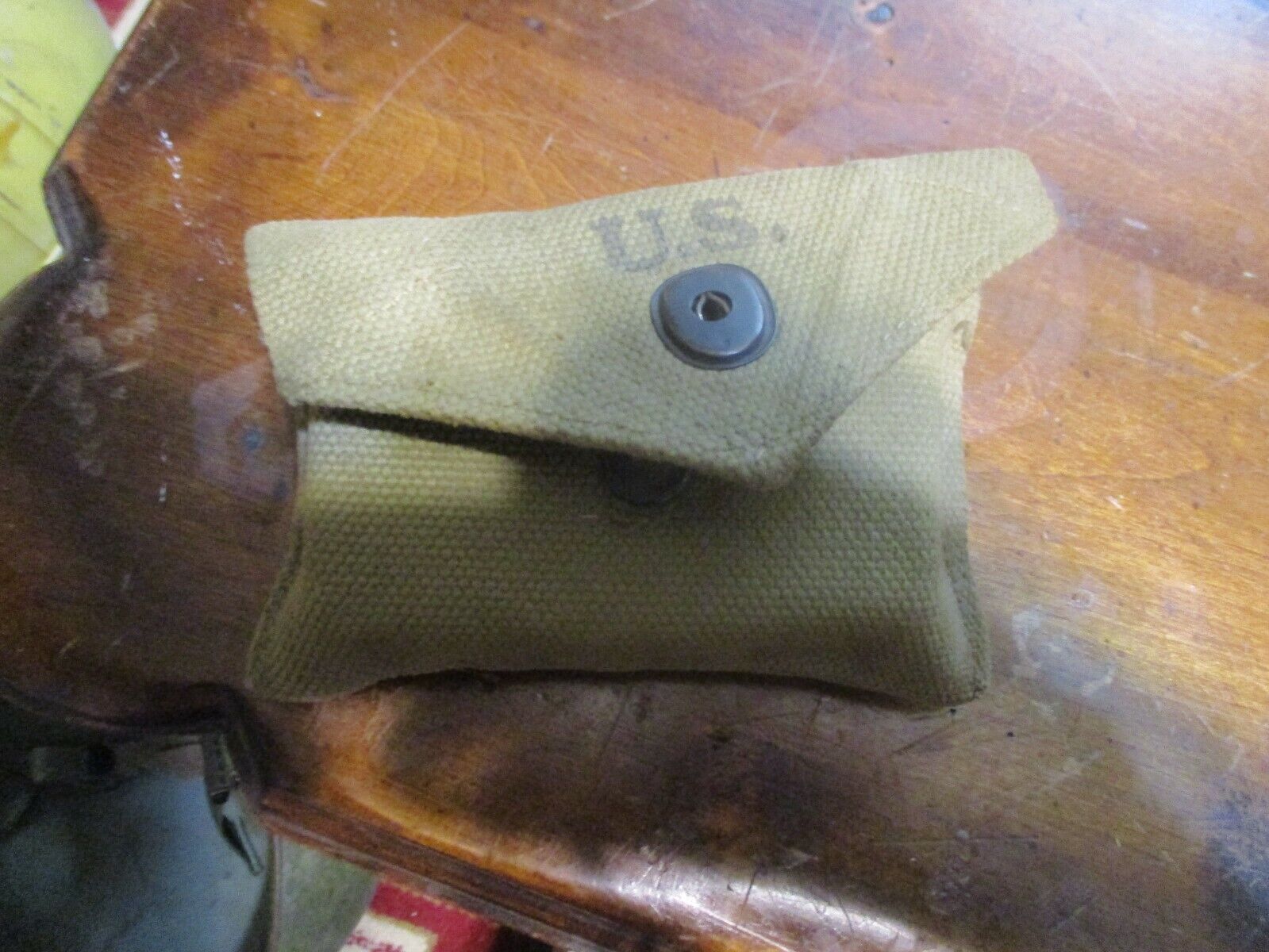 ww2 first aid pouch with bandage