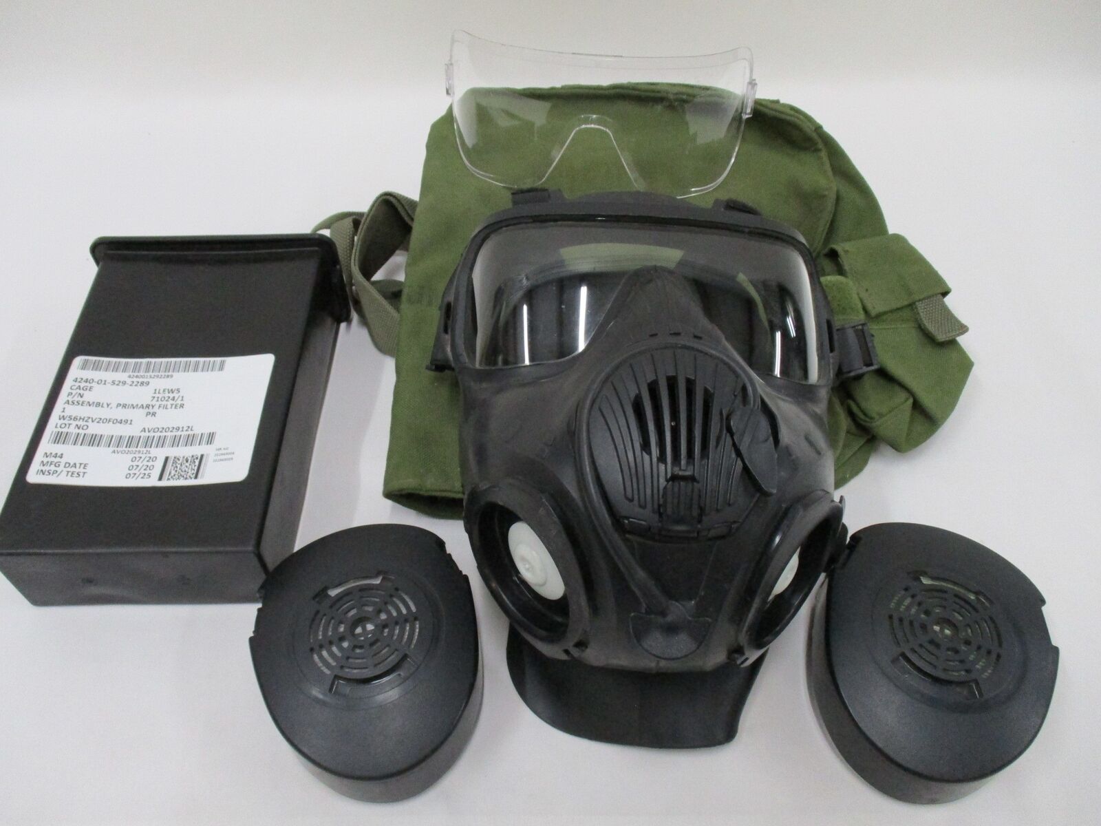 Avon M50 Gas Mask Full Face Respirator (With Bag) Filter NBC Protection LARGE