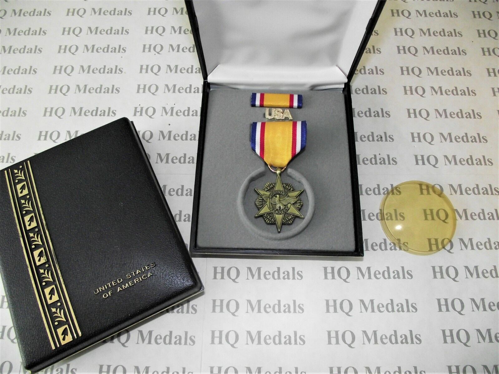 Honorable Service (Ruptured Duck) Medal, Ribbon and USA Pin in Presentation Box