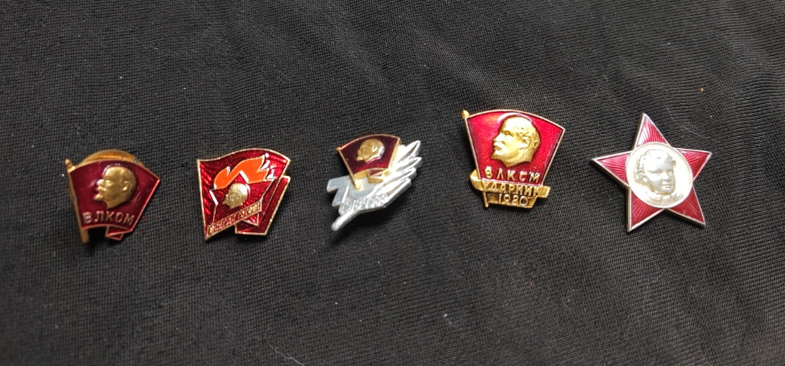 5 Russian Soviet Komsomol  Young Pioneer Communist Youth Organization Pins USSR