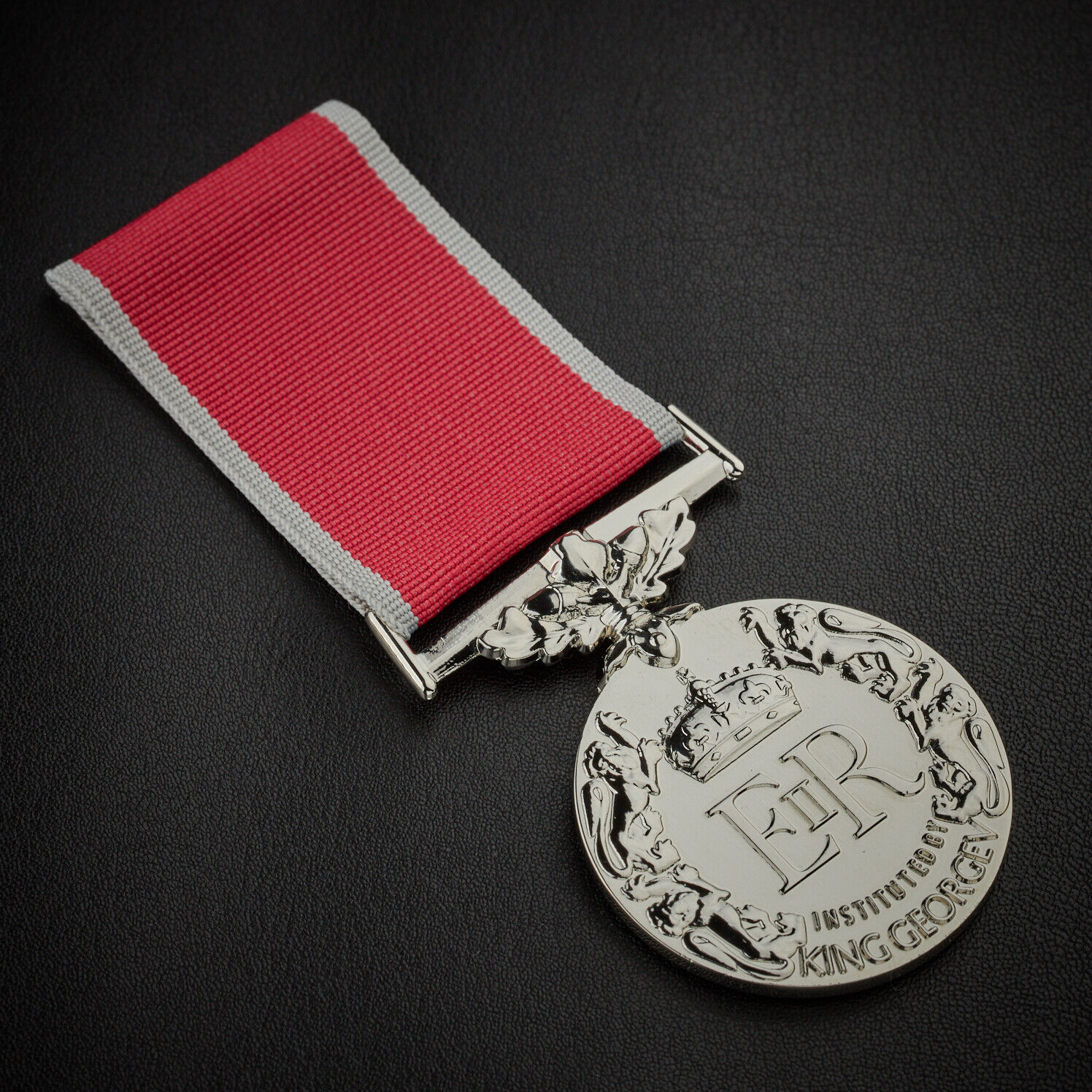 Full Size Replica British Empire Medal BEM. Elizabeth II Civil Award/Ribbon ERII