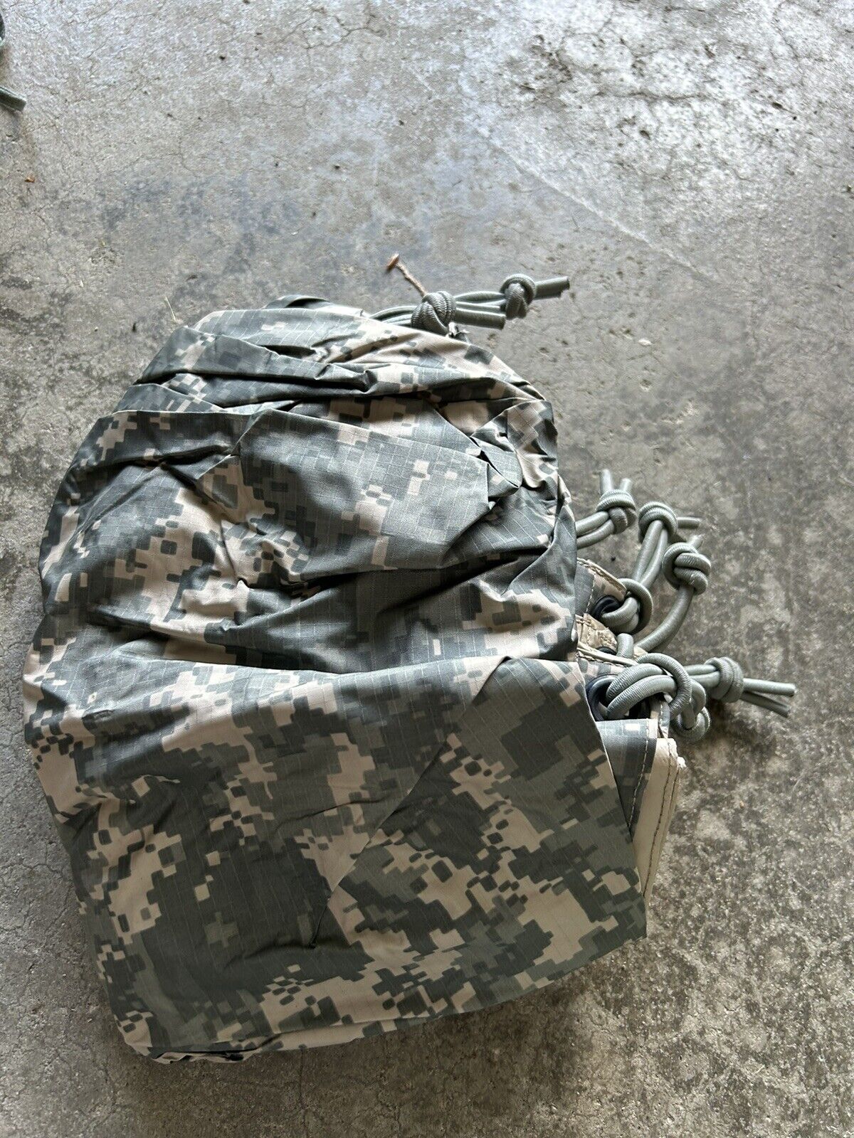 US Military Army ACU Poncho Liner Woobie Blanket And Poncho