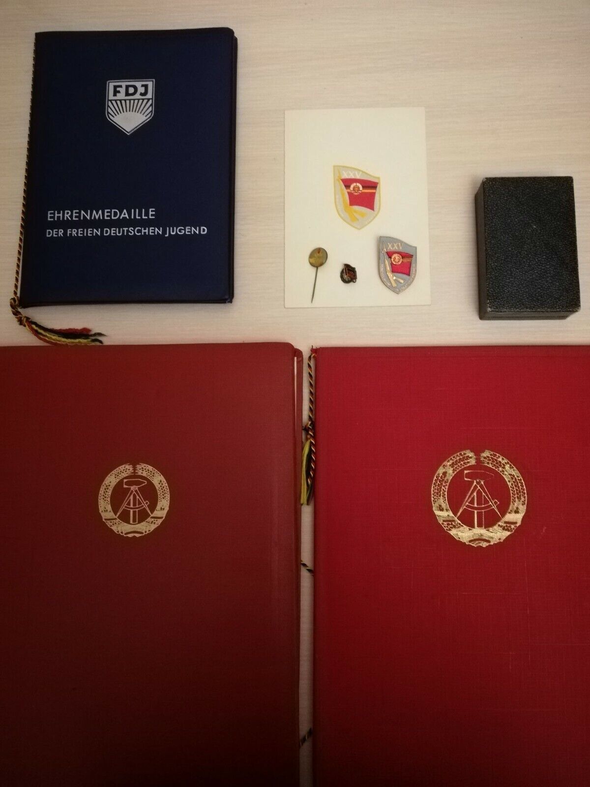 Rare Full Set officer badge honor documents silver Germany Komsomol GDR USSR DDR