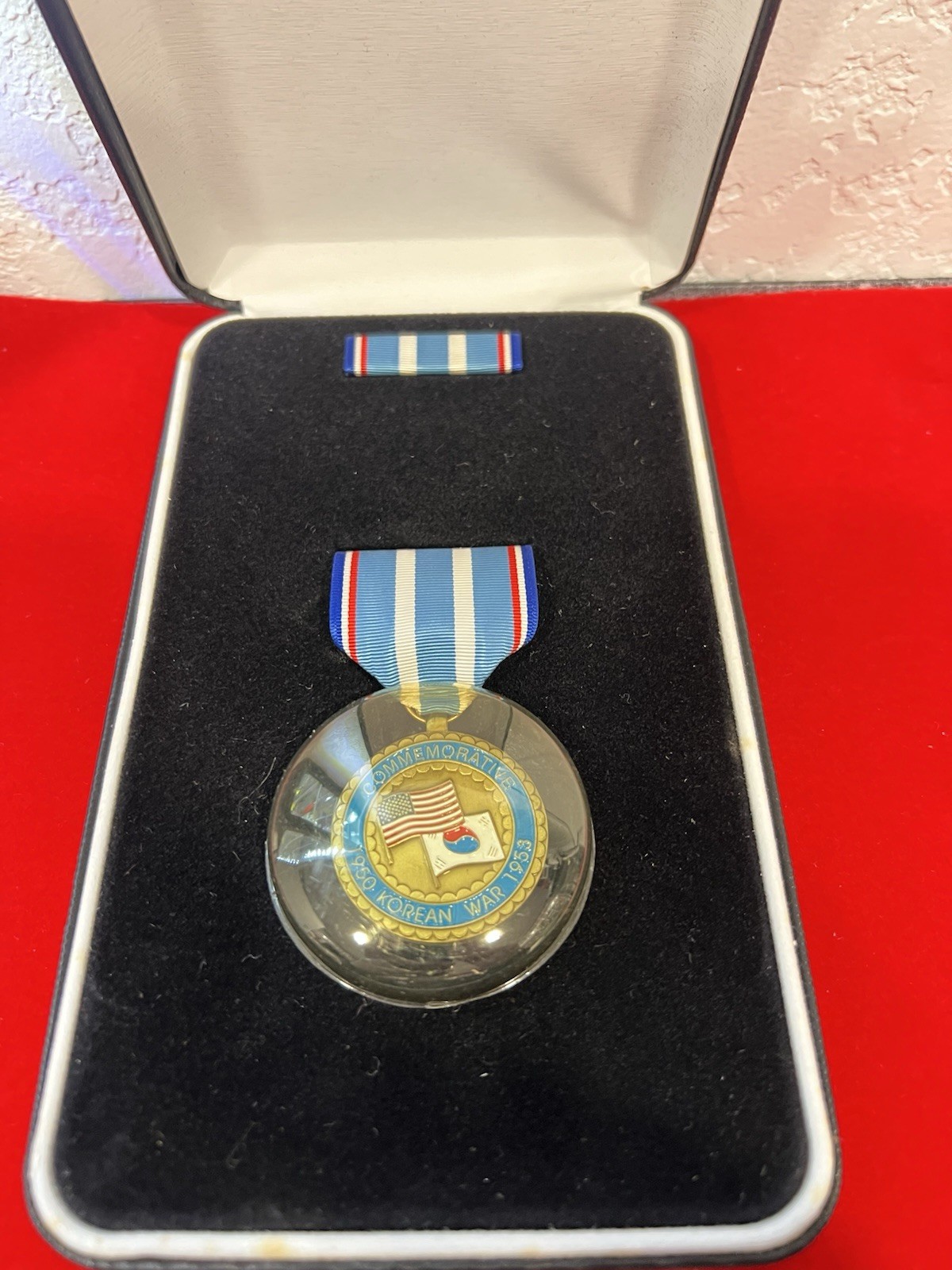 Korean War Commemorative Medal presented in a boxed set