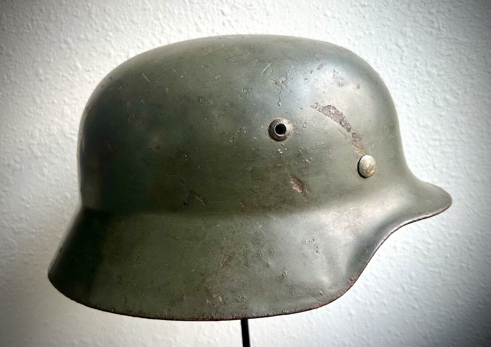 Original German Quist M35 Helmet/ Huge Size 68/Apple Green Smooth Paint/Ex DD