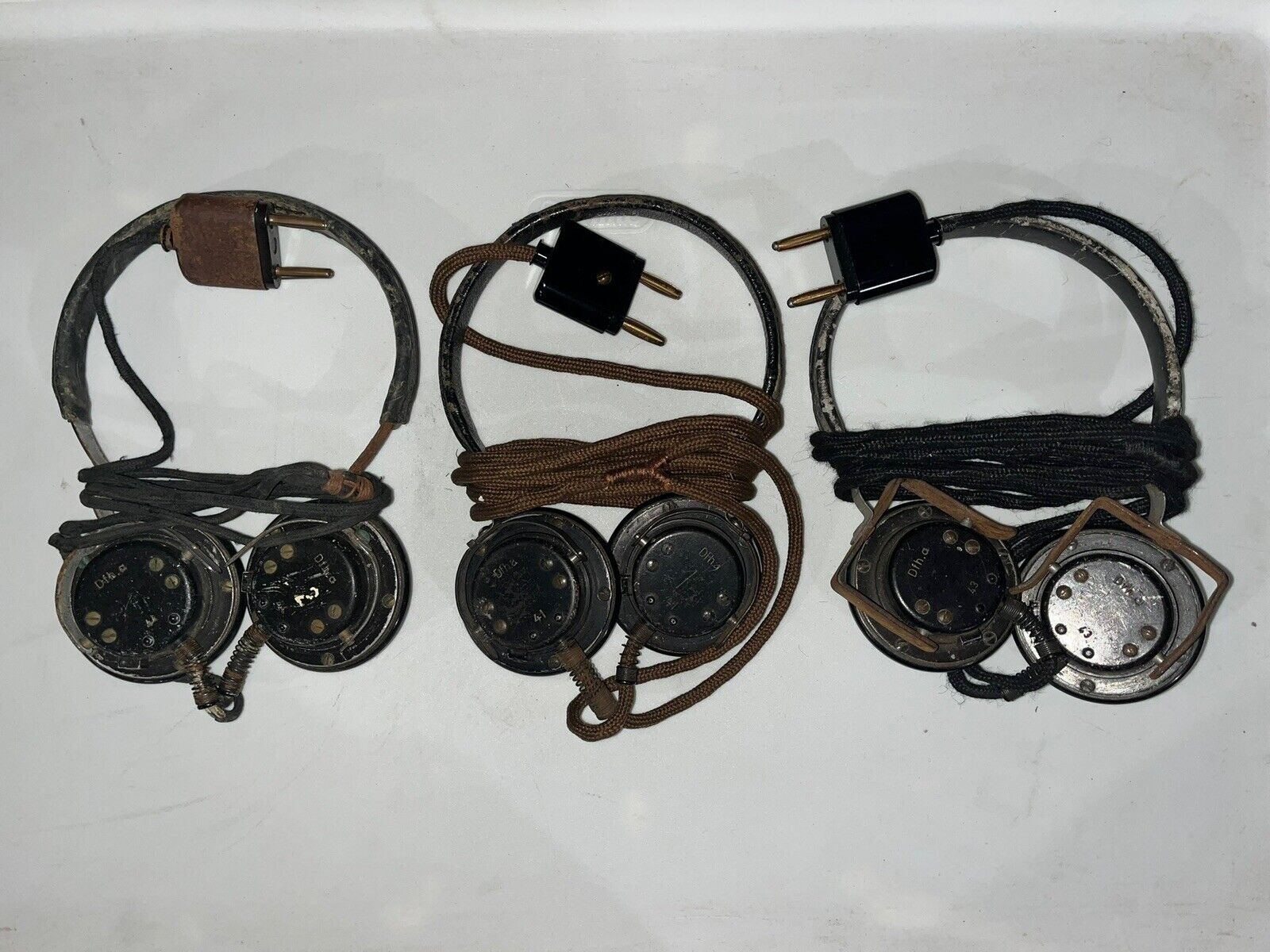 WW2 German Wehrmacht 1940’s dfh Dated Panzer Torn EB Radio Headphones Signalman