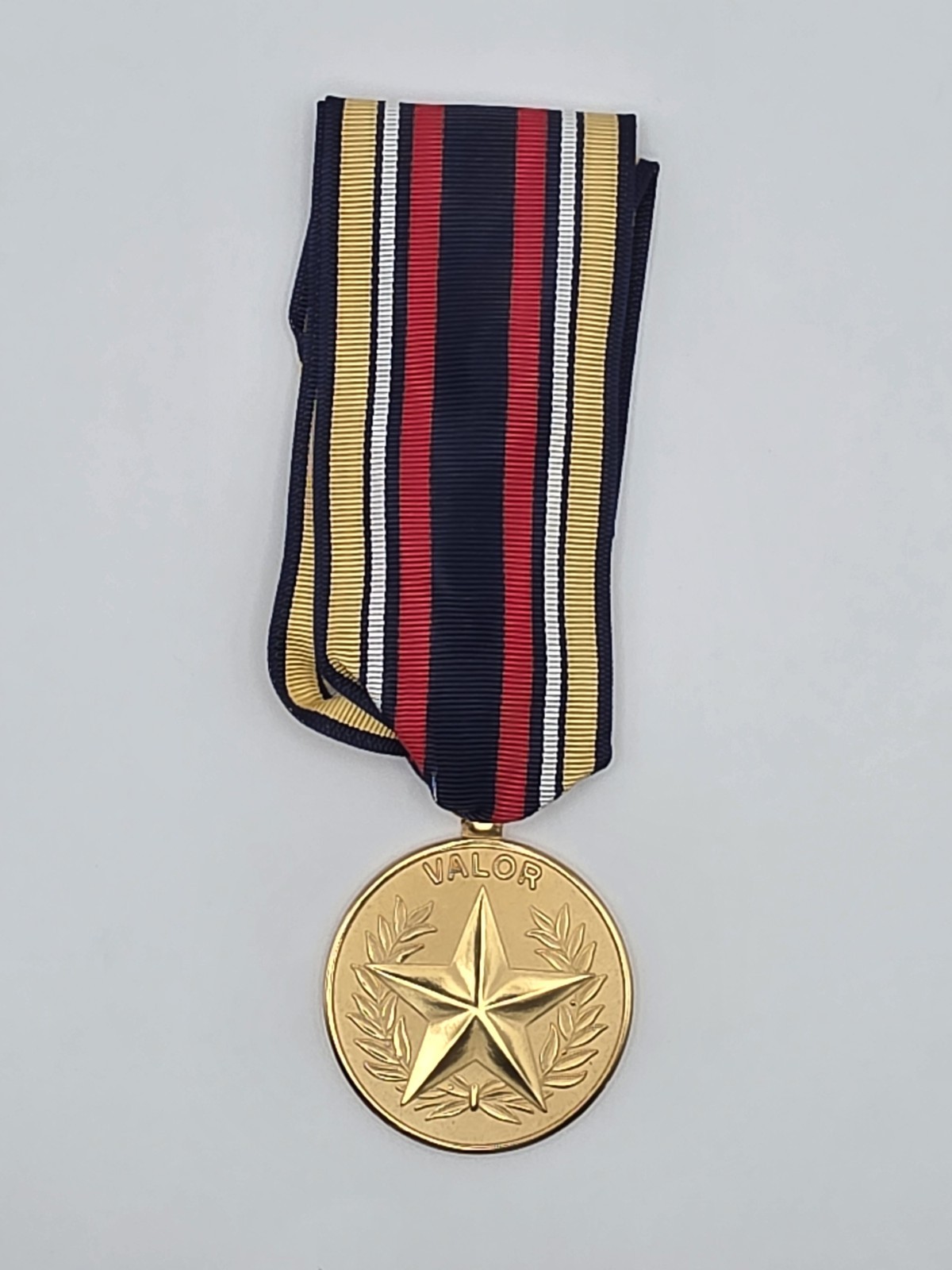 US Civilian Gilt Valor & Bravery Medal (Navy)
