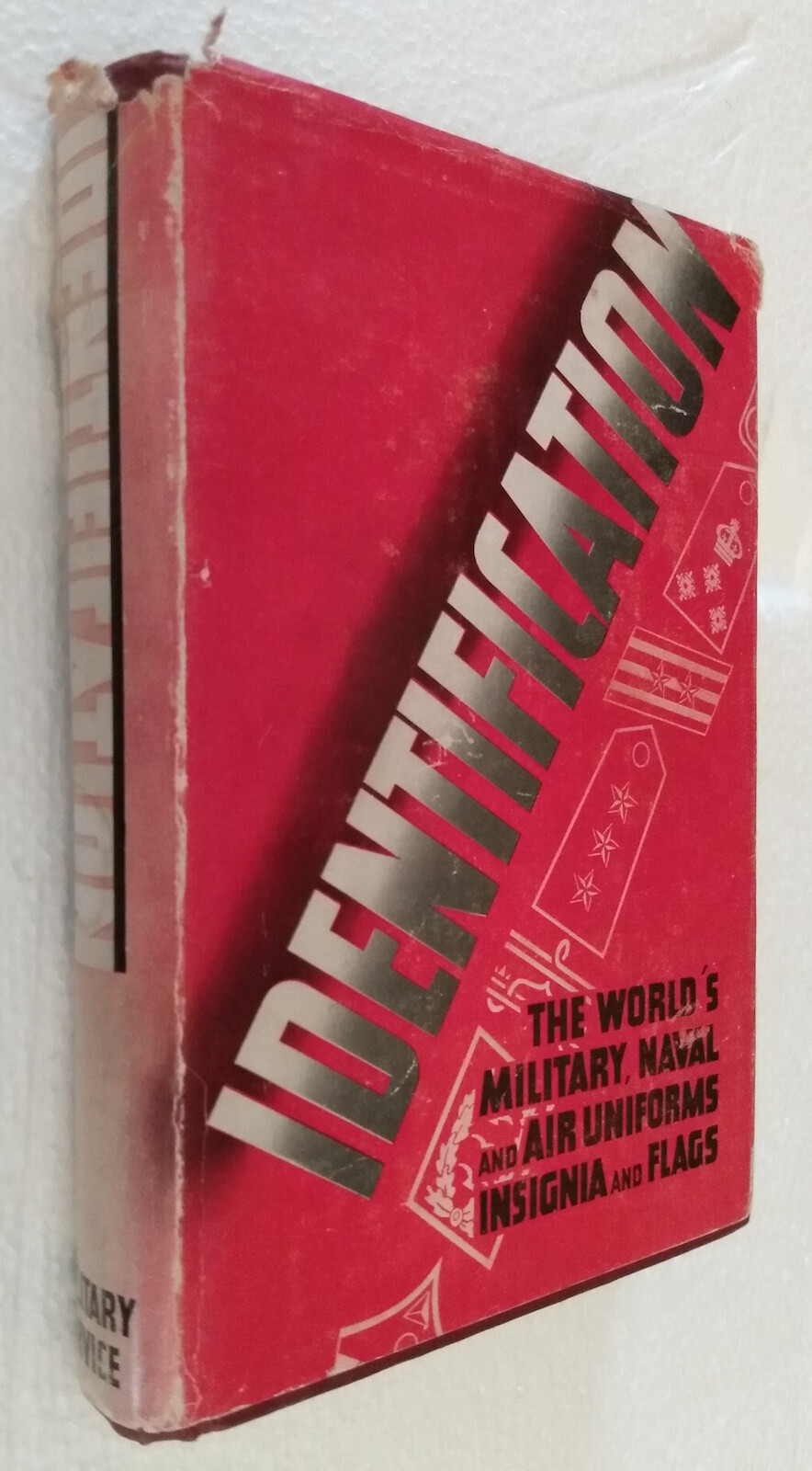 Indentification 1943 World's Military Naval Air Uniforms Insignia Flags WWII