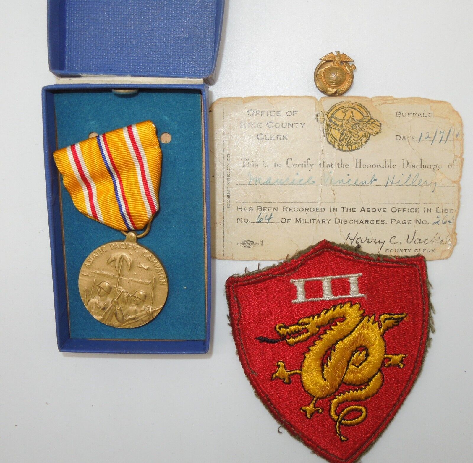 Named WWII USMC Lot 3rd Marine Amphibious Corps, ID Card, Slot Brooch Medal