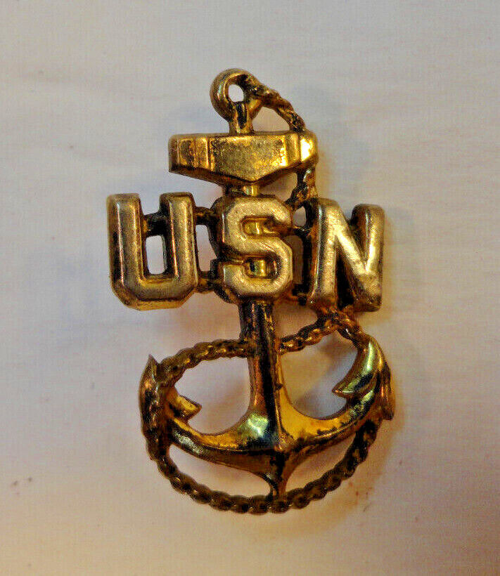 Vintage Anchor 1-20/ ht 10 KT Gold Filled United States Navy Pin Amico Military 