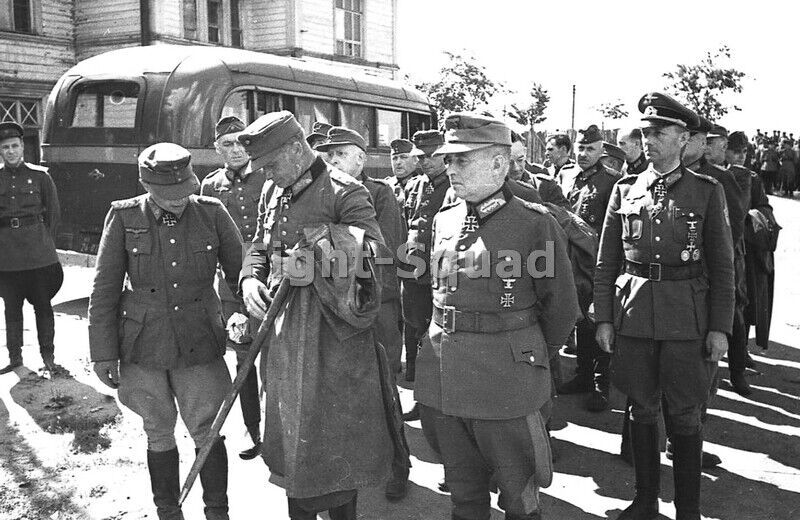 WW2 Picture Photo Moscow 1943 captured German Generals  3767