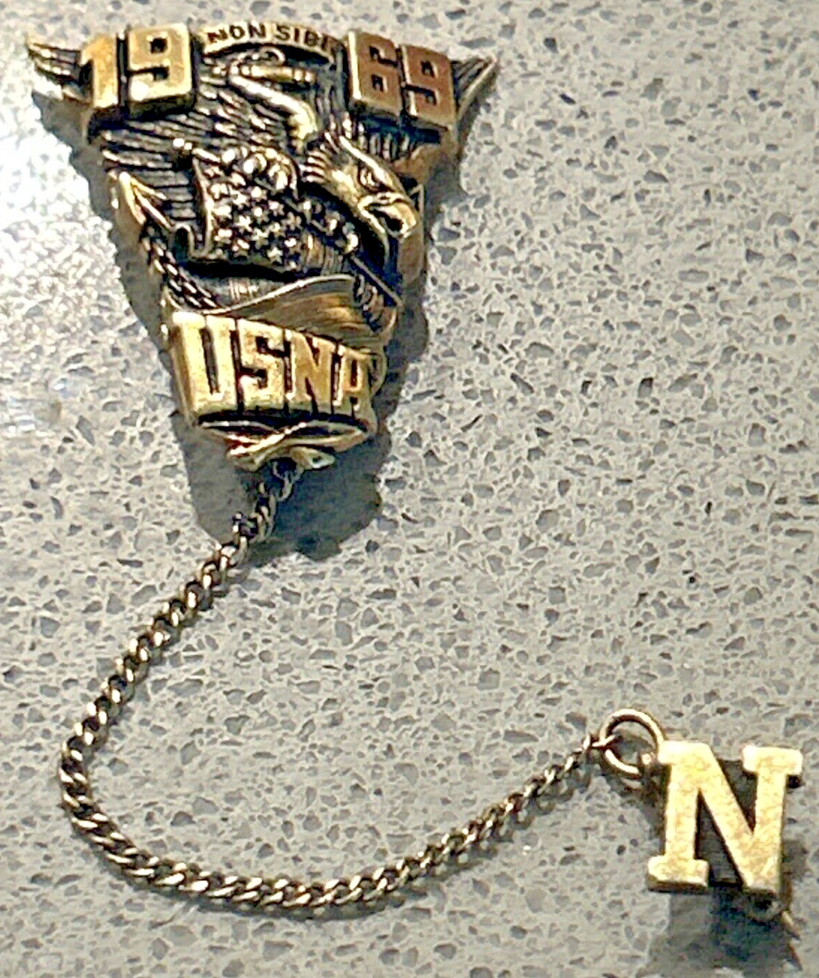 VTG US NAVAL ACADEMY 14k Gold Graduation Pin: Class of 1969; 5.1 Grams USNA Navy