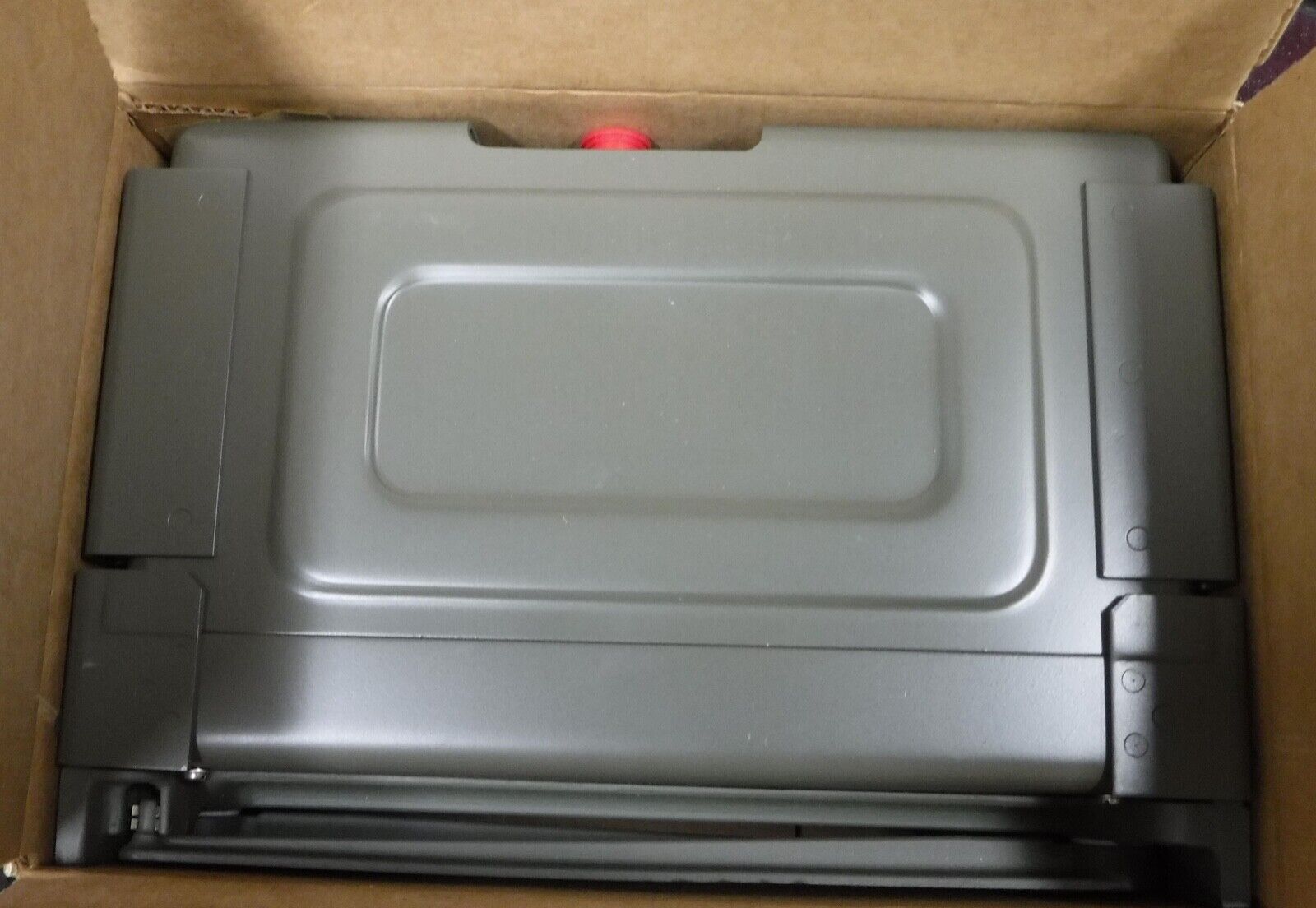 PRC-74 BATTERY BOX.   UNISSUED COND.       