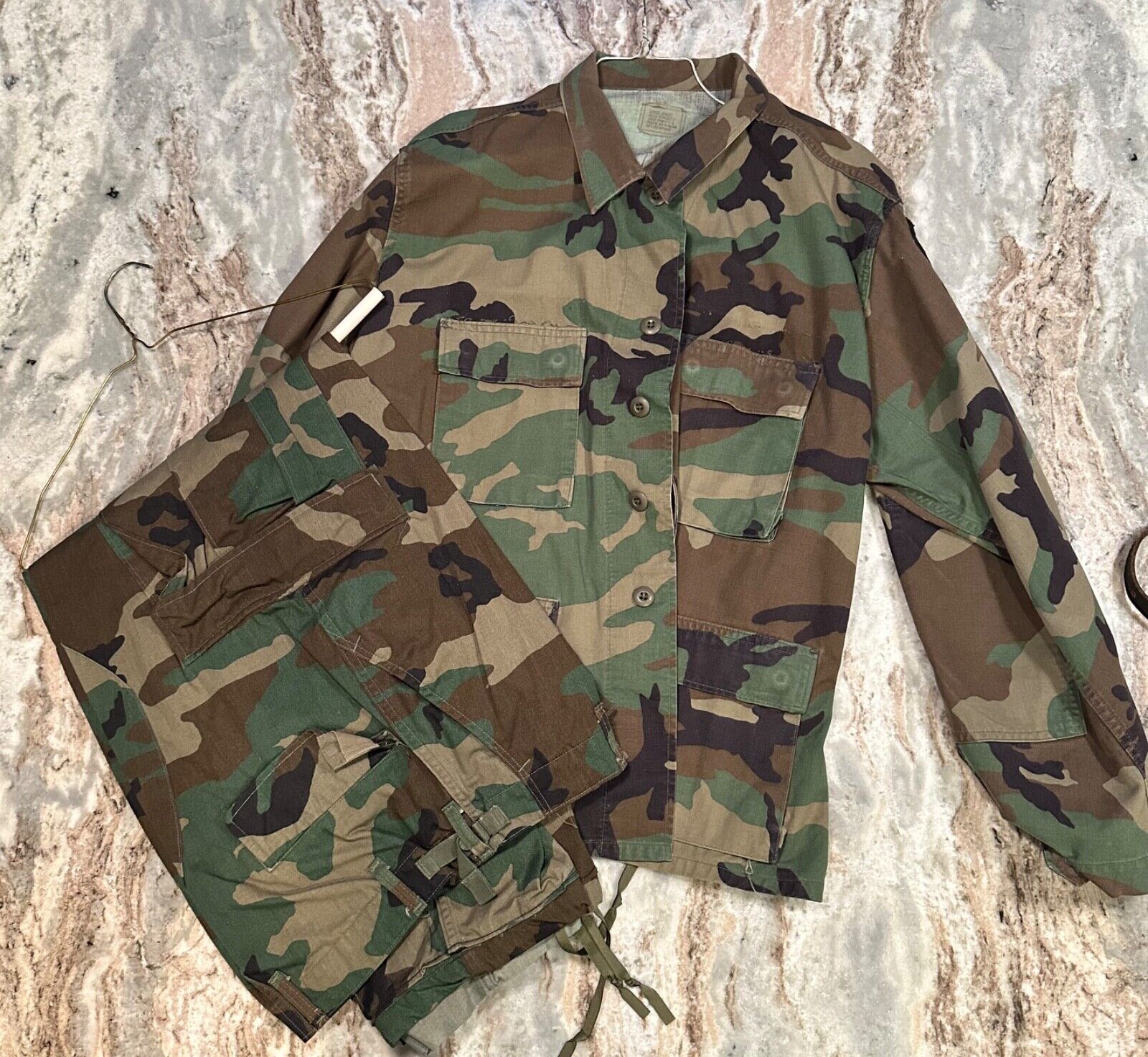 US Army Woodland Camo BDU Uniform Set