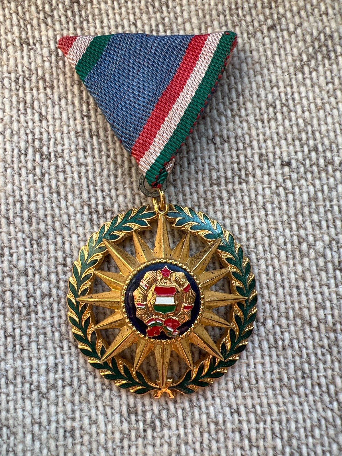 Hungarian "Order of the Socialist Hungary" medal - rare, only 1965 ever awarded