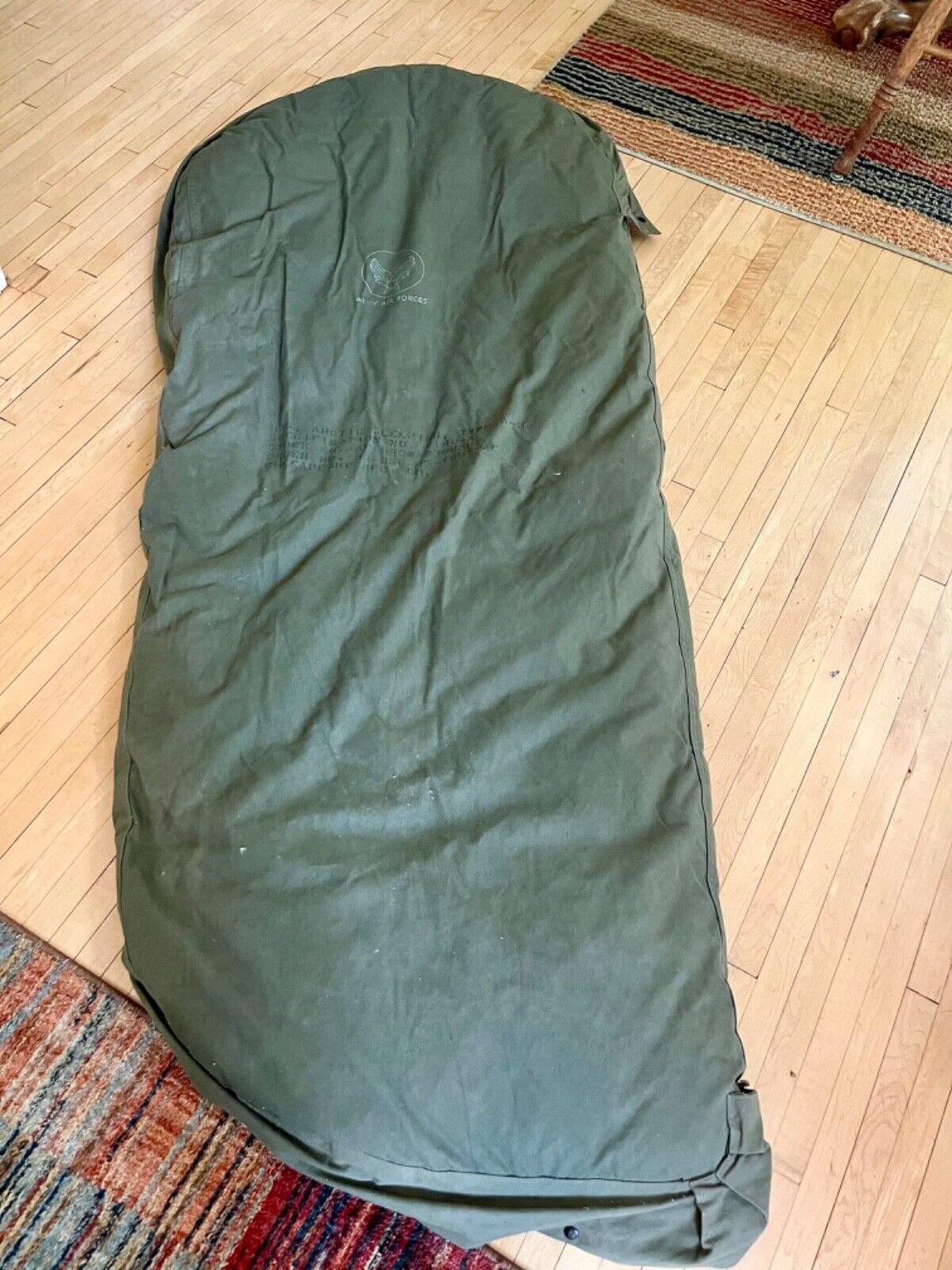 US Army Air Forces Arctic Down Sleeping bag with Arctic white /snow” camo cover