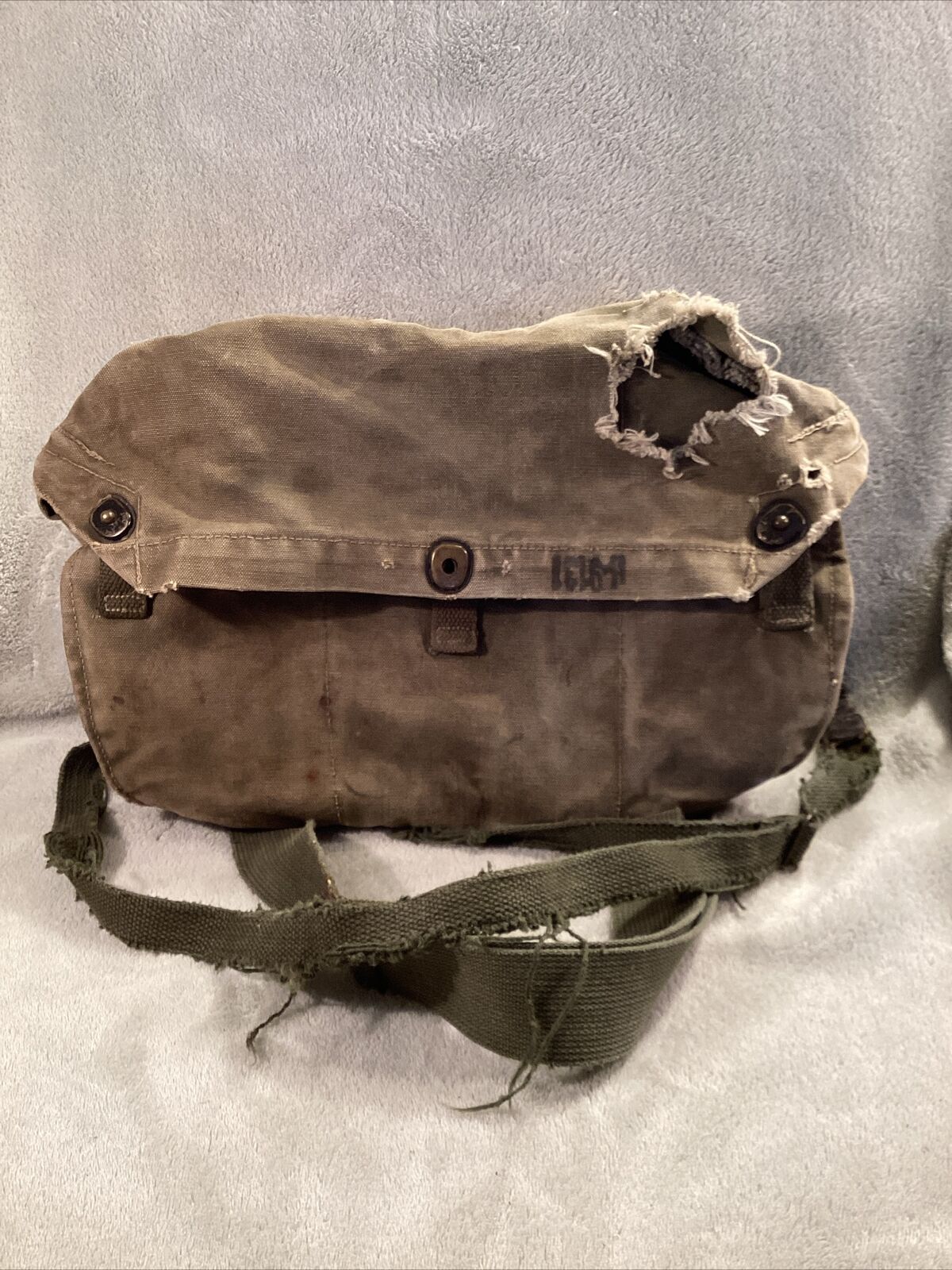 ORIGINAL WWII US ARMY M6 GAS MASK CARRY BAG Distressed Stamped