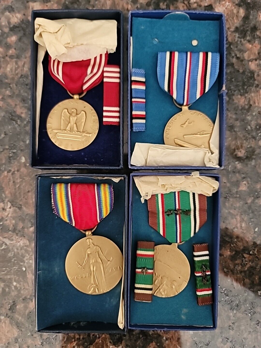 Four WW2 Medals US Army [Original Boxes]