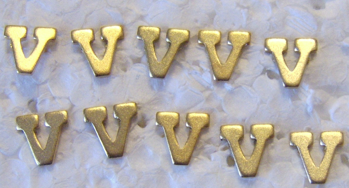 MILITARY MEDAL RIBBON ATTACHMENT LETTER "V" FOR VALOUR PACK OF 10 DEVICES