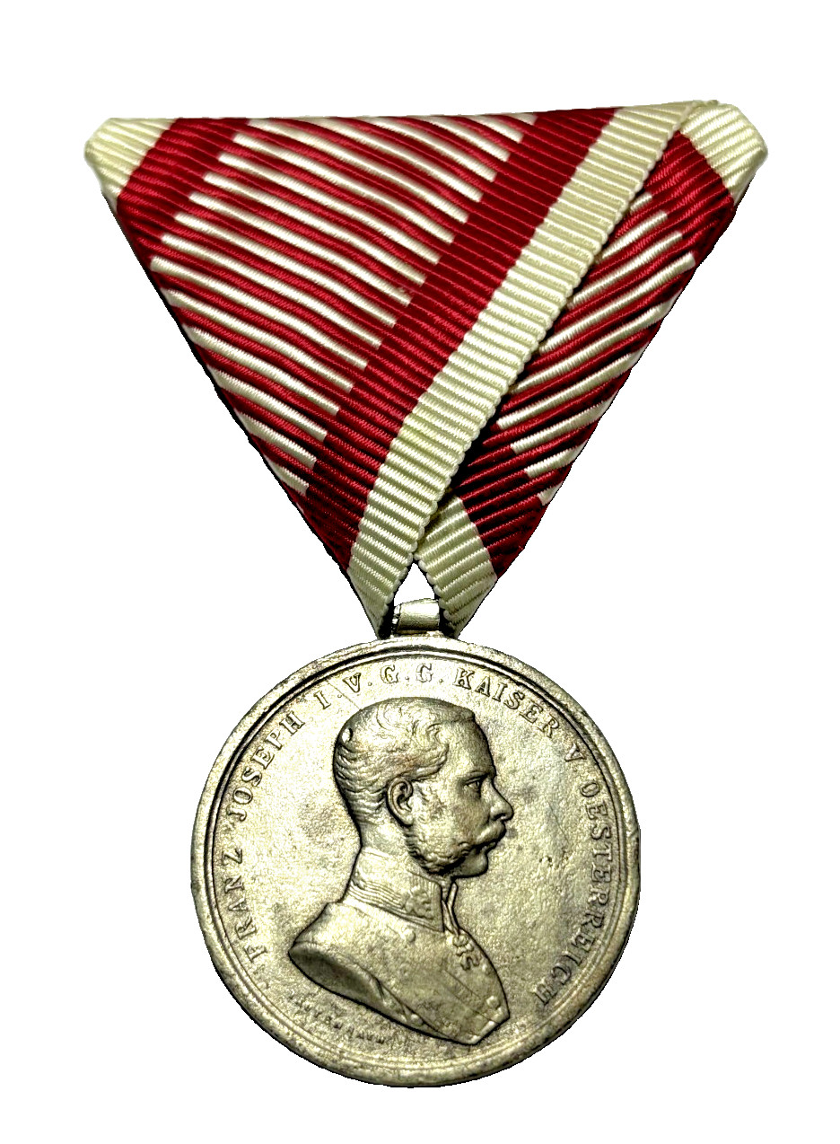 Austria Hungary WW1 Silver Bravery Medal Franz Joseph I Tapferkeitsmedaille