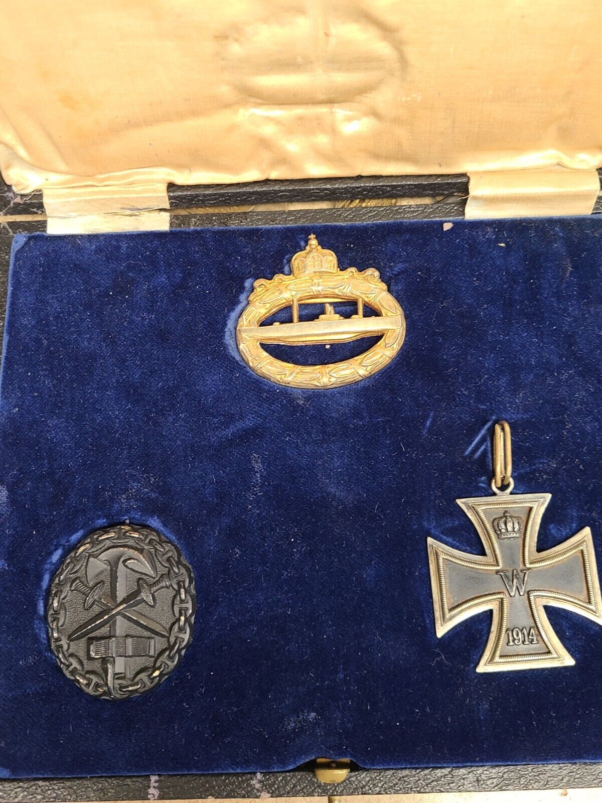 Medal Set Including Iron Cross See Inscription