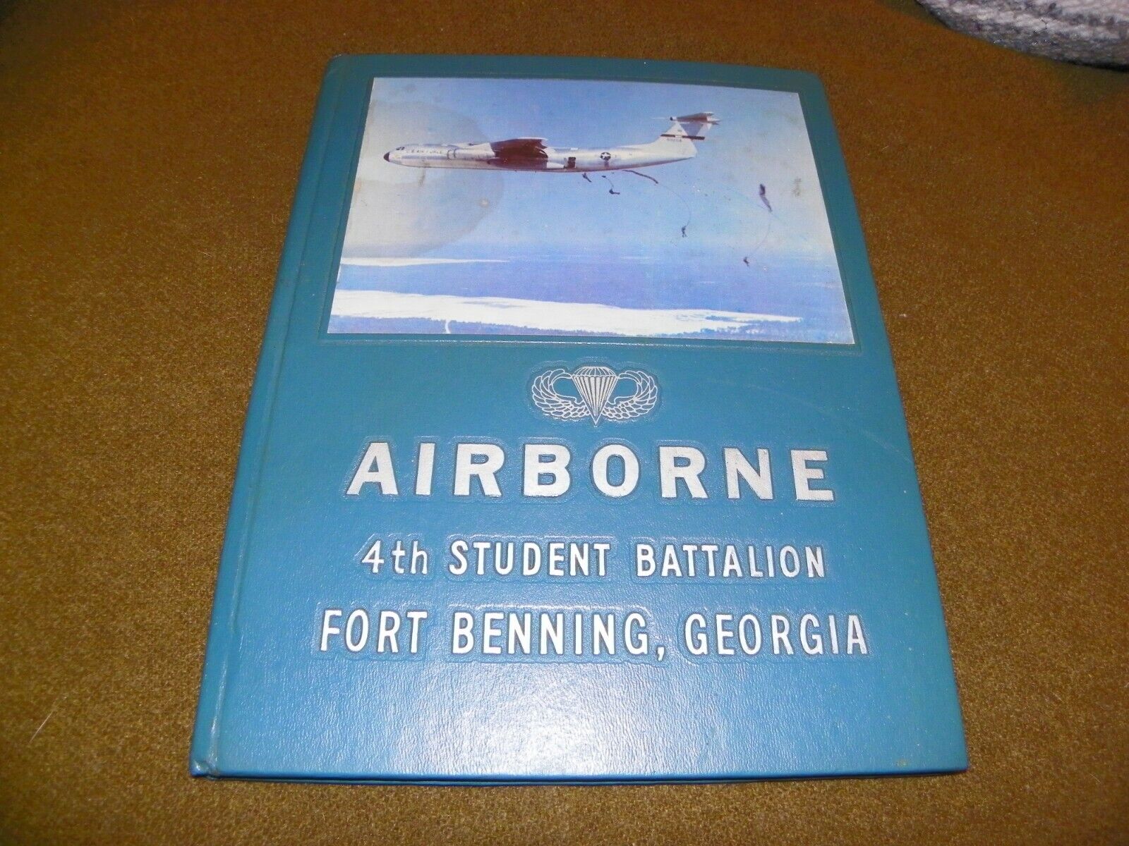AIRBORNE 4th Student Battalion Ft Benning, GA 1971 Yearbook