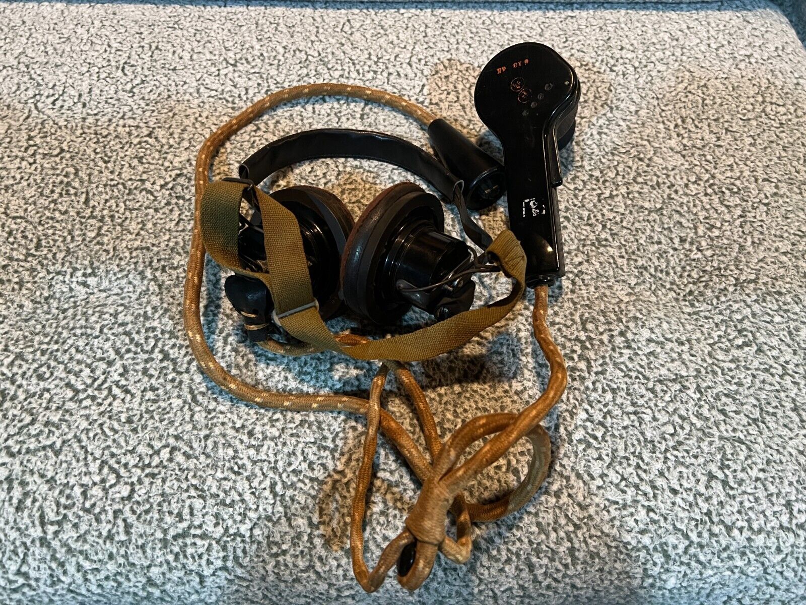 WW2 Era Hand Microphone No 7 & Headset / Headphones With Wiring Hoop Plug