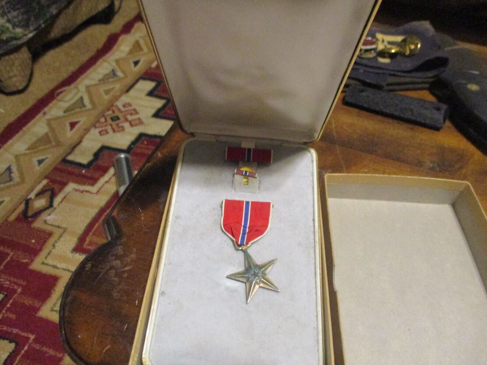 BRONZE STAR MEDAL IN THE ORIGINAL BOXES