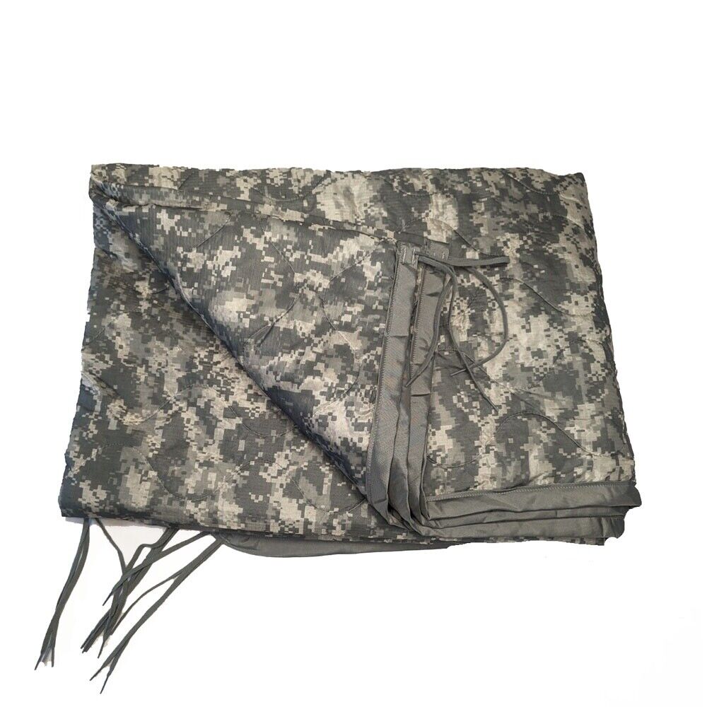 US Military Army ACU Poncho Liner Woobie Blanket - New