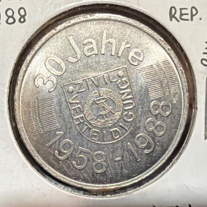 1958-1988 German Democratic Republic- 30 Years of Civil Defence Medal-34MM